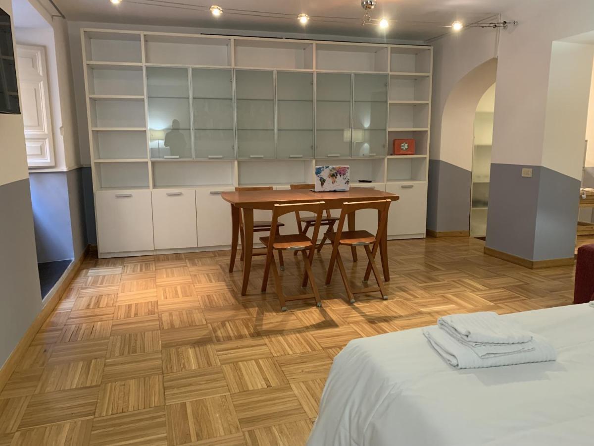 B&S Domus Colosseo Roma Ngoại thất bức ảnh
